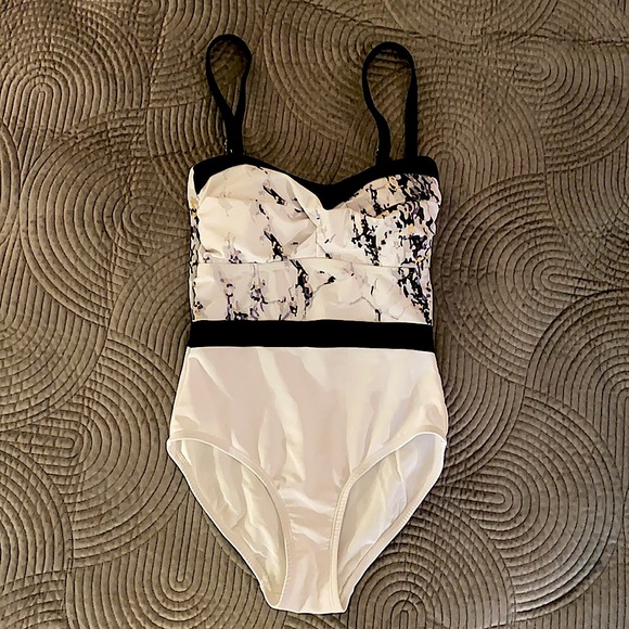 NWOT Siloett The Profit White Marble Swimsuit - Picture 1 of 5